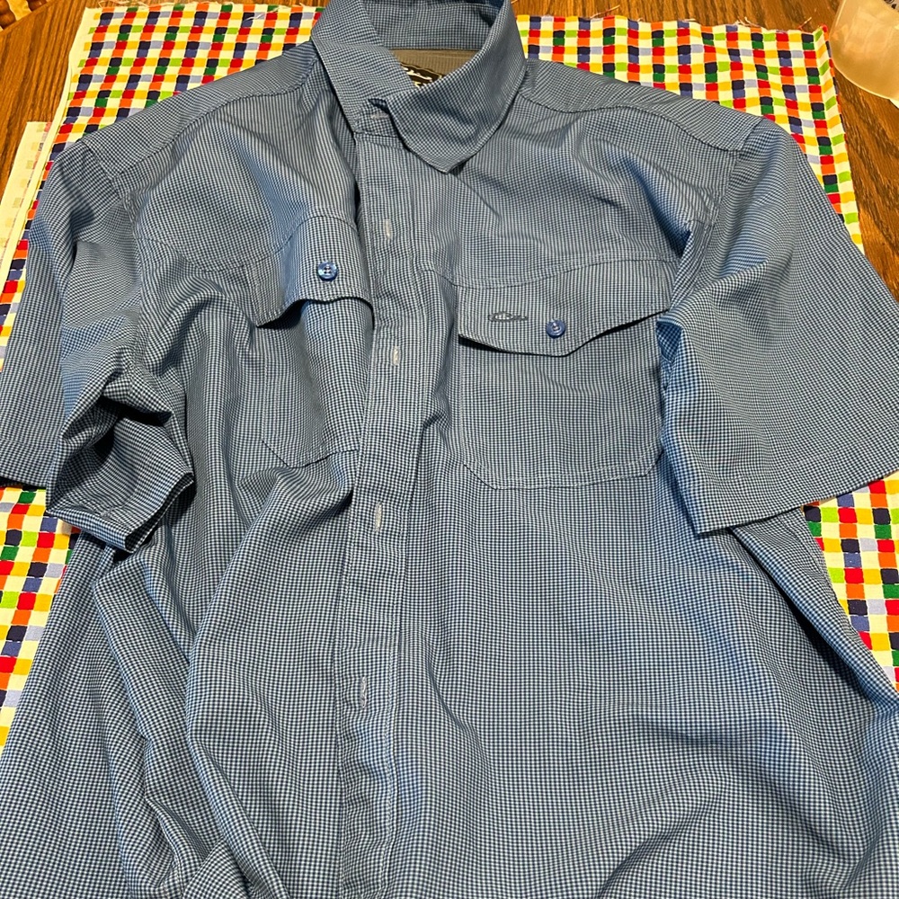 Drake button down M